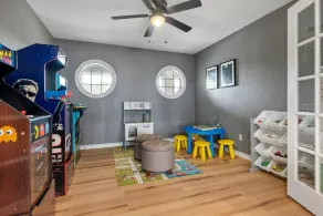 Pet-Friendly! Pool/Spa, Views, Arcade, EV Charger - Image 2