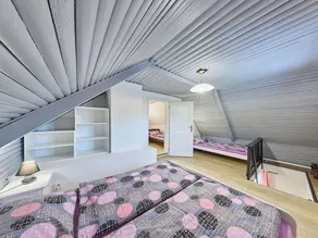 Schönes alleinstehendes Ferienhaus mit privatem Pool,  W-LAN, TV, Innenhof und Haustiere erlaubt - Image 4