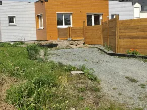 Wooden villa in residence near salt marshes and sea - Image 3