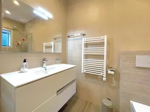 Villa Honeysuckle - Image 3