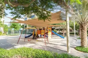Vogue | The Greens near Emirates Mall | Ski Dubai - Image 4