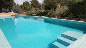 Close to the beach, in a large house, independent apartment with terrace. - Image 3