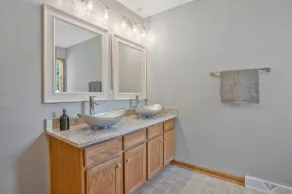 Baltimore Waterfront Home, fire-pit, picnicshed,14 mi to Inner Harbor, sleeps 18 - Image 5