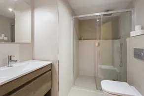 Ferienwohnung 'Lujoso Cerca De Playa' mit Privatterrasse, WLAN und Klimaanlage - Image 4