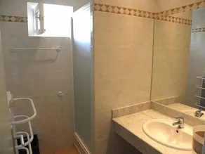 Bastidon dans une résidence privée - Image 2
