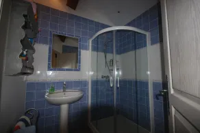 SUPERB SEKLUDERET VILLA MED STUNNING UDVIKLINGER OG OPVARMET svømmehal - Image 3
