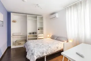 Apartment \"Dream\" with Balcony & Wi-Fi - Image 5