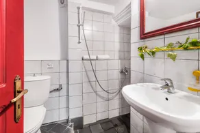 Holiday Home \"Ellen T\" with Wi-Fi & A/C - Image 2