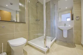Tooley Street Apartments by Viridian Apartments - Image 4