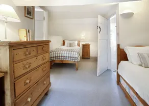 Letterbox Cottage - Image 5