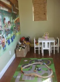 Funtierland + Belle's Castle + Cerca de Disney + Piscina + Área de juegos + Netflix - Image 3