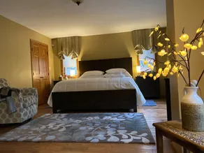 Lake Naomi Erstaunliche 2.800 SF 3-BR Vacation Hideaway - Image 2
