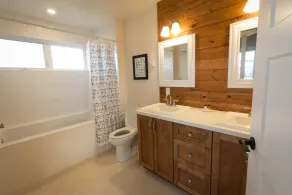 Saltwater Melody Executive Beach House - Image 2