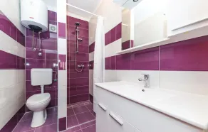 3 bedroom stunning apartment in Kastel Gomilica - Image 3