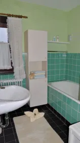 Apartamento de 3 estrelas (50 m²) com sala de estar e quarto - Image 2