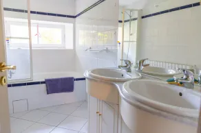 Magnifique maison de 6 chambres à 10 minutes des plages - Image 3