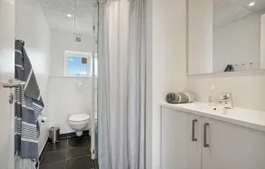 2 bedroom beautiful home in Ringkøbing - Image 3