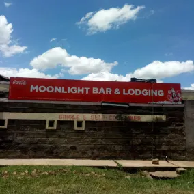 Moonlight Bar & Lodging - Image 5