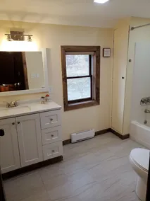 River front 7-Bedroom Secluded home on 6 acre! - Image 3