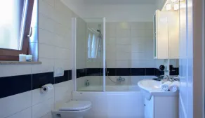 VILLA MARINA, VILLAS in VILANIJA - UMAG (Private Swimming Pool) - Image 4