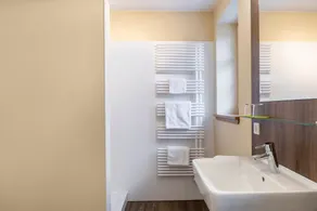 Appartamento 'Ferienwohnung Ederblick' con balcone e Wi-Fi - Image 4