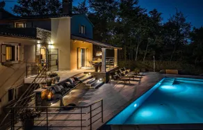 Gorgeous home in Gracisce - Image 4