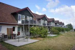 Lejlighed med adgang til poolen i hotellets område - Image 5
