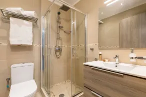Bolla D'Oro Luxury Villas - Image 4