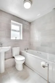 2 Bed in Bideford oc-pd693a - Image 2