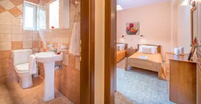 Gerovasis Apartments - Image 2