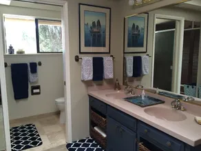Retraite privée isolée avec piscine et bain à remous et 2 Master Suites - Image 2