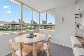 Stunning! Skyline City, Water + Story Bridge Views - Image 4