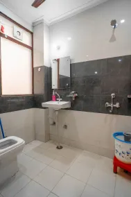 The Lodgers 2 BHK Serviced Apartment infront of Artemis Hospital Gurgaon - Image 4