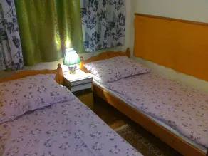 Holiday home near the beach - Image 4