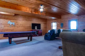 Extraordinary Lodge with Breathtaking Mt. Views - Image 2
