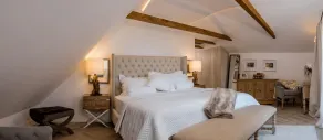Stunning Korcula Villa | 4 Bedrooms | Villa Waterfront Dream | Cinema Room & Private Heated Infinity Pool | Zrnovo - Image 5