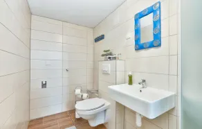 Luksuriøst hjem i Rukljevina med sauna - Image 3