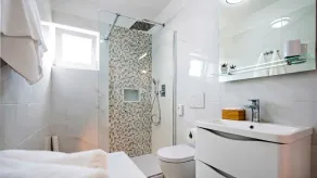 TEREZA VIOLA - One Bedroom Apartment - Image 5