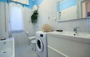 Beach Front Apartment In Recco With Wifi - Image 2