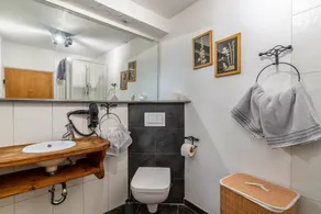 Rosé, Superior Apartment 40 sqm, Air Conditioning, Balcony, Optional Breakfast, 3D Tour Online - Image 2