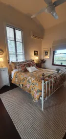 VANBERY COTTAGE HOST FARM - Image 3