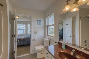 Captain's Quarters - Image 4