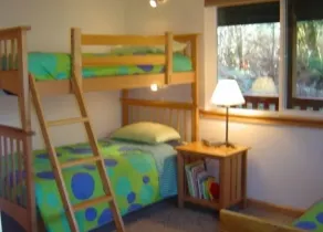 Mountain Chalet with Hot Tub, Gameroom and Wifi, Sleeps up to 10 - Image 4