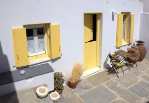 Amberi Tinos in Panormos - Image 5