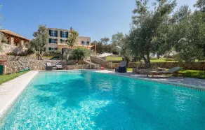 6 bedroom amazing home in Sudurad - Image 3