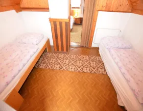 Small Holiday Home at the Edge of the Forest - Image 3