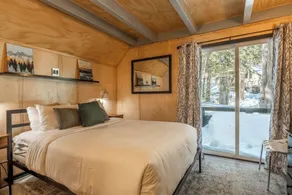 Charming Ski in/ Ski Out Steps to the Main Lodge - Chalet #18 - Image 4