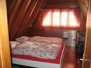 Wild house, cozy wooden house, 850 m² fenced for your dog. - Image 5