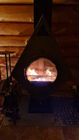 Chalet traditionnel en rondin avec Jacuzzi et  jardin arboré en Cévennes - Image 3