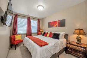 Quiet 2BR/2BA Getaway Near Trails, Parks & Summer Adventures–Spacious 1,300 SqFt - Image 4